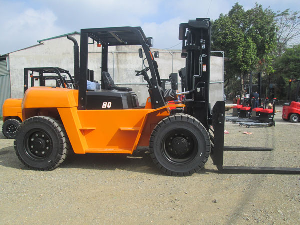 Xe nâng dầu diesel 8 tấn HangCha Xe nâng dầu diesel 8 tấn HangCha
