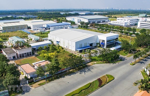 Xe nâng hàng rất cần thiết trong các khu công nghiệp