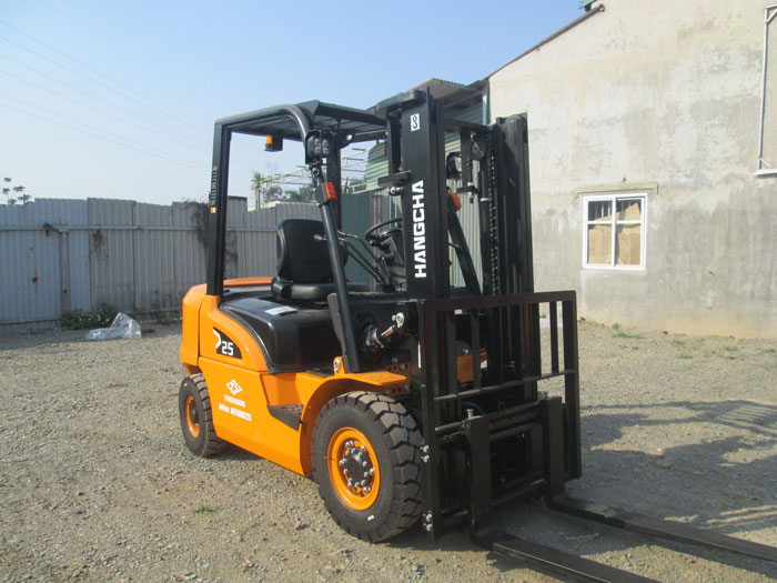 Xe nâng dầu 2,5 tấn Hangcha Xe nâng dầu 2,5 tấn Hangcha