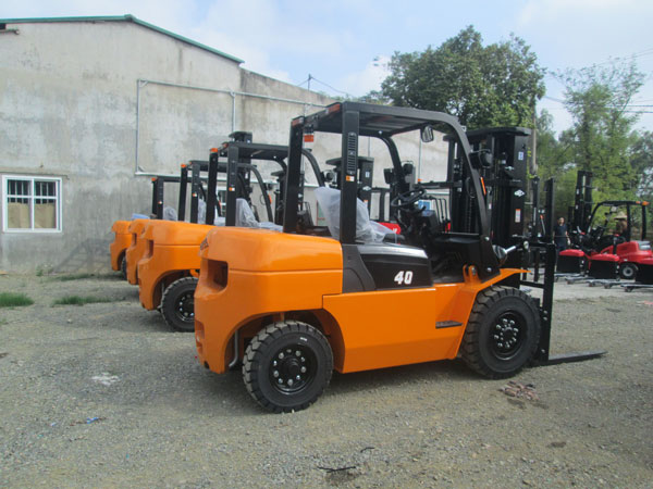 Mua xe nâng dầu 4,5 tấn A series được bảo hành bảo dưỡng ưu đãi Mua xe nâng dầu 4,5 tấn A series được bảo hành bảo dưỡng ưu đãi
