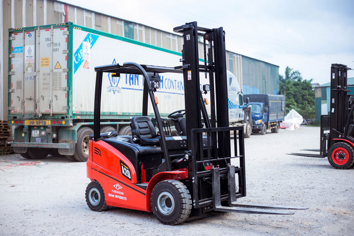Vay mượn bạn bè, người thân, gia đình để mua xe
