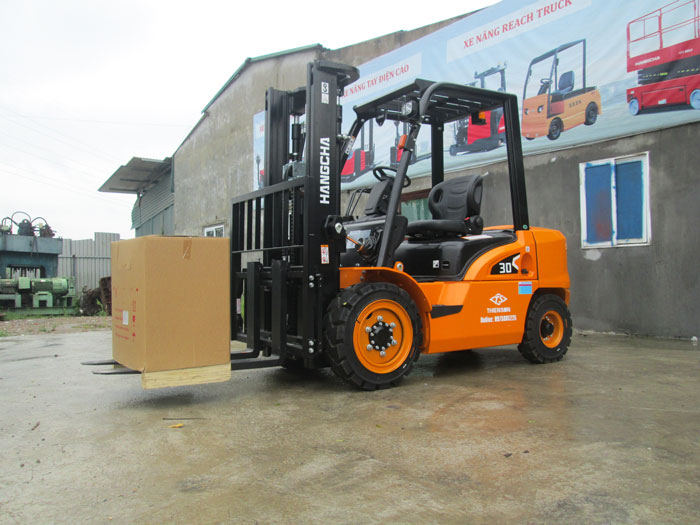 Tải trọng xe nâng ở mức cao Tải trọng xe nâng ở mức cao