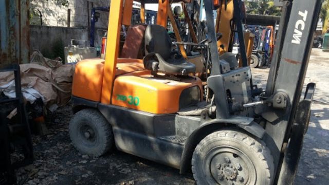Xe nâng cũ có thời hạn sử dụng quá lâu đời